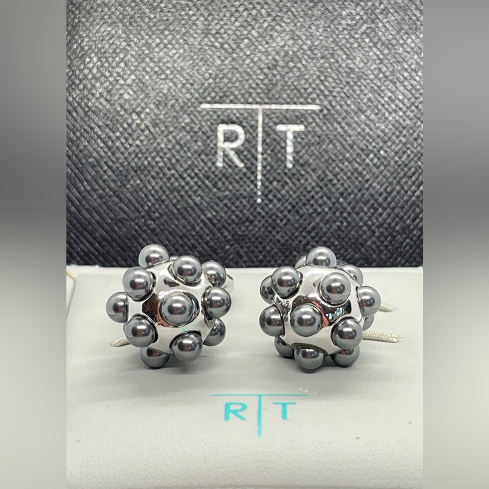 R|T by Robert Tateossian Cufflinks; Blue / Silver Pearl Cufflinks.  New in Box